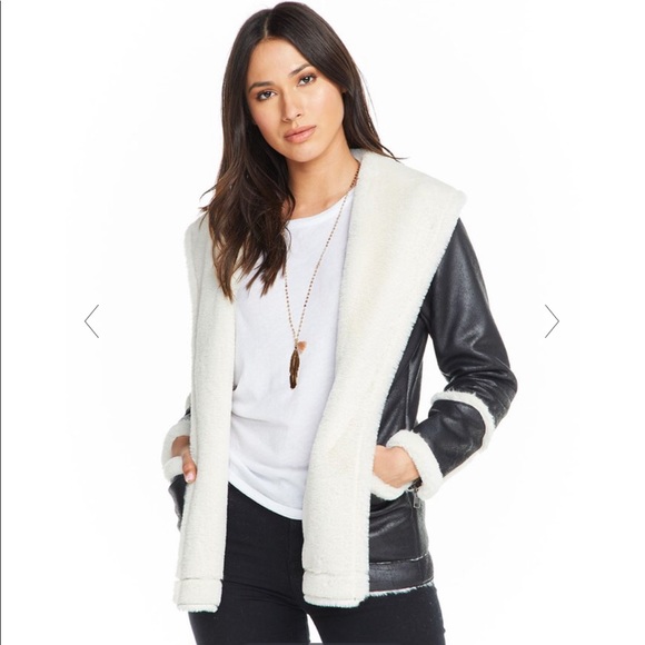 Chaser Faux Shearling Coat - Picture 3 of 4